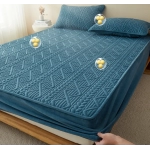 Thickened Flannel Mattress Cover No Pilloecase Winter Keep Warm Mattress Cover Fashion Pattern Quilted Thick Fitted Bed Sheet